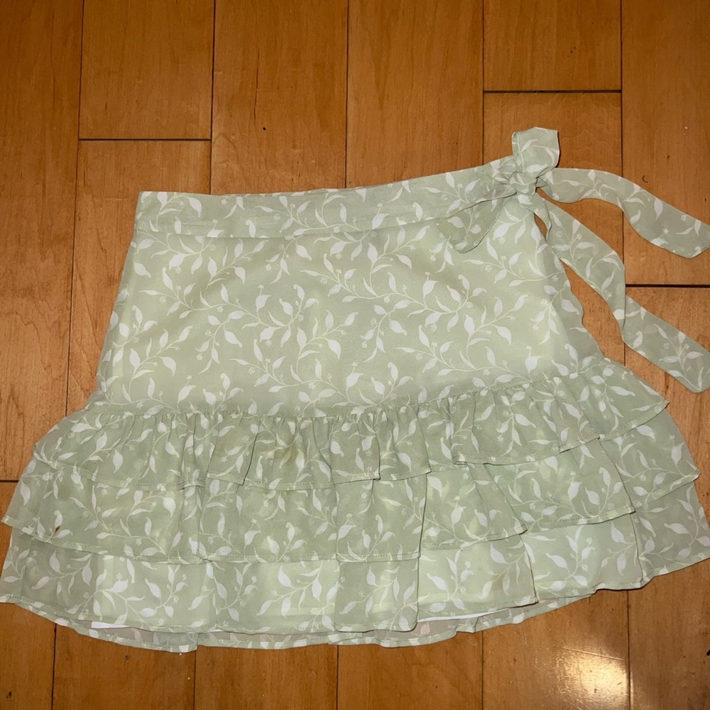 Forever 21 skirt